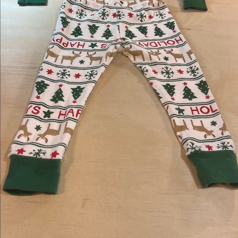 Carter's Green and Red Holiday Pajama Set 100 % Cotton Sz 18M - Picture 6 of 8